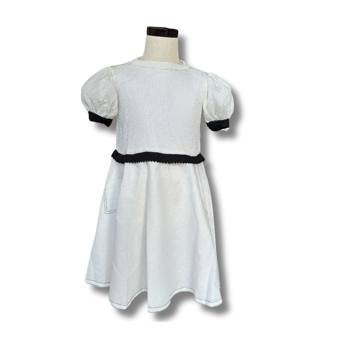 NEW - Knitted short sleeves dress - Girl